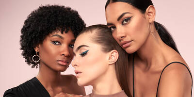 Women wearing matte liquid eyeliner looks
