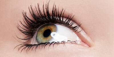 Eyelash extension effect mascara